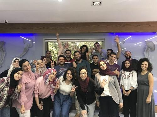 مركز حملة يختتم تدريباً في مجال رواية القصة الرقمية